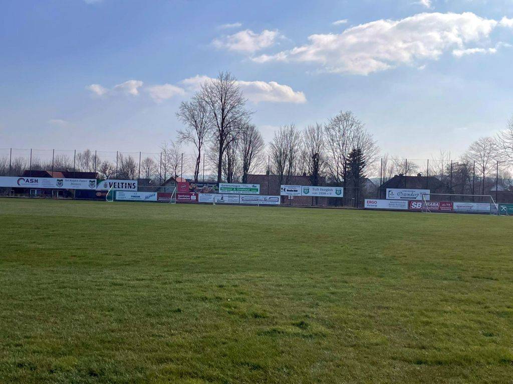 tus borgloh platz aufraeumen2022maerz 009