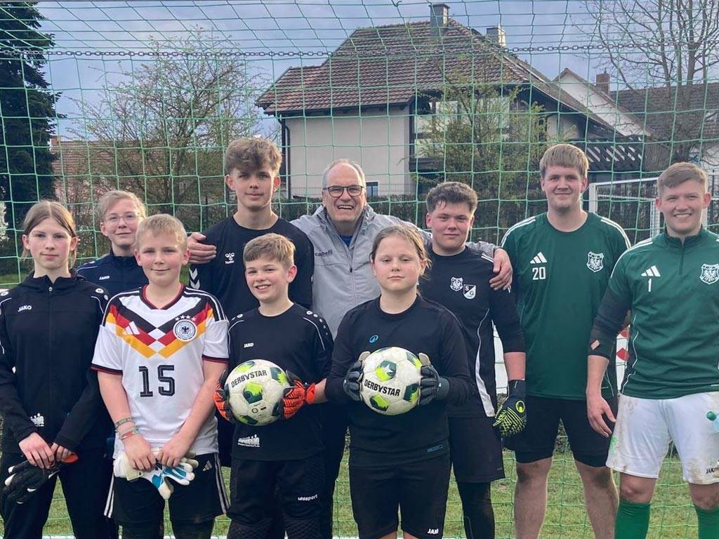 Torwarttraining mit VFL-Urgestein  Jürgen Mehl 
