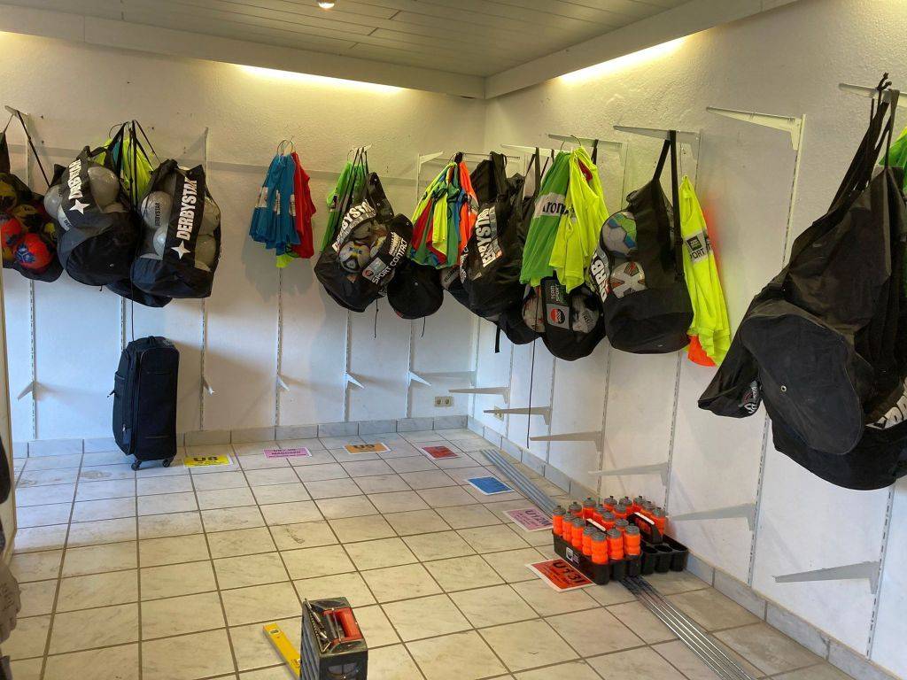 tus borgloh platz aufraeumen2022maerz 009