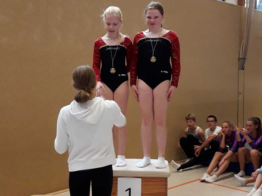 trampolin news tus 02