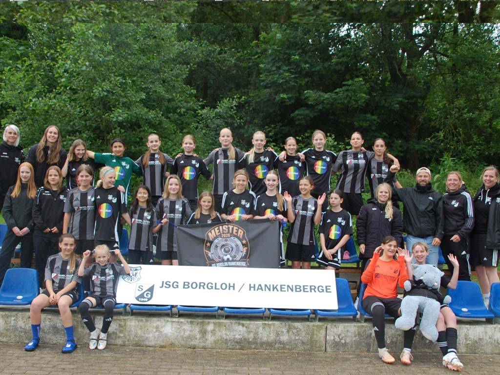 1024x768 tus djuniorinnen meister 02